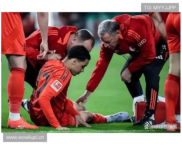 拜仁慕尼黑高位逼抢失灵,战术困局对争冠形势产生影响 拜仁慕尼黑高位逼抢失灵,战术困局对争冠形势产生影响